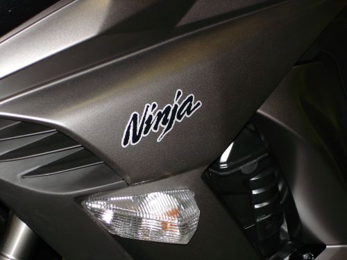 s_12Ninja1000stickersil1.jpg