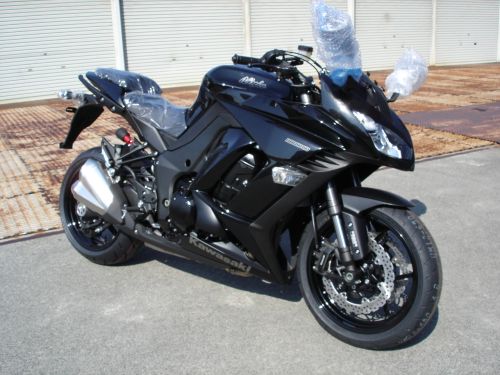 s_2014Ninja1000abspp1.jpg