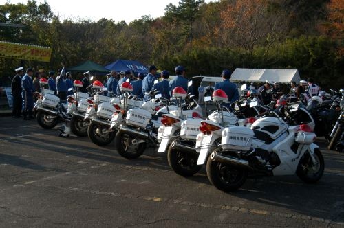 s_policebike3.jpg