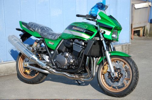 s_zrx1200se.jpg